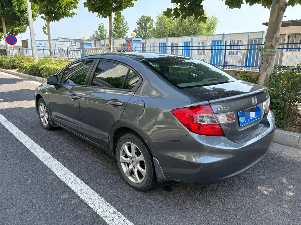 Honda Civic 2011
