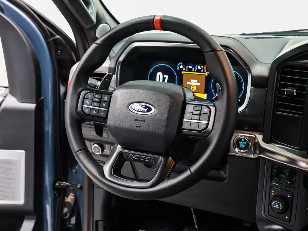 Ford F-150 Raptor — фото 15