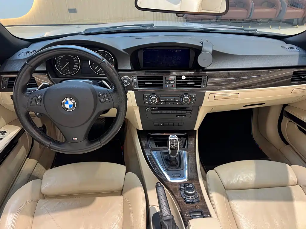 BMW 3 Series 2012 — фото 16