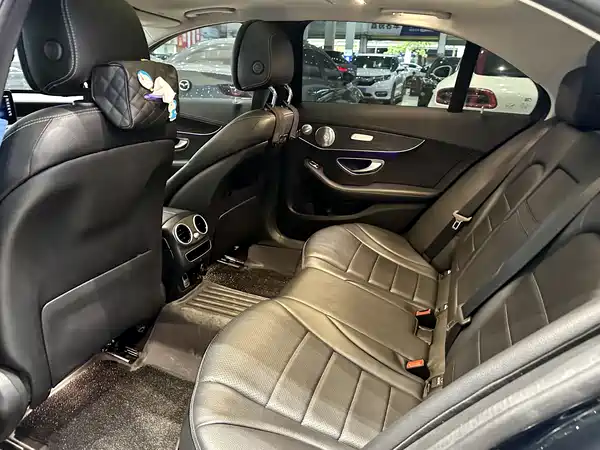 Mercedes-Benz C-Class 2021
