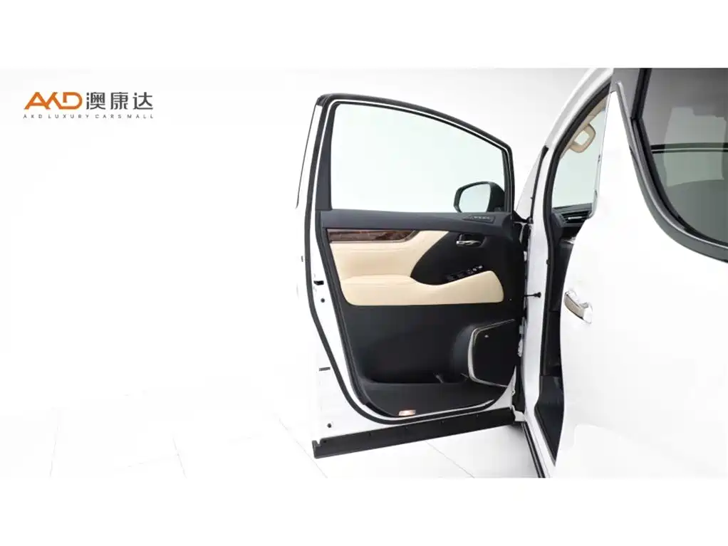 Toyota Alphard 2022 — фото 11