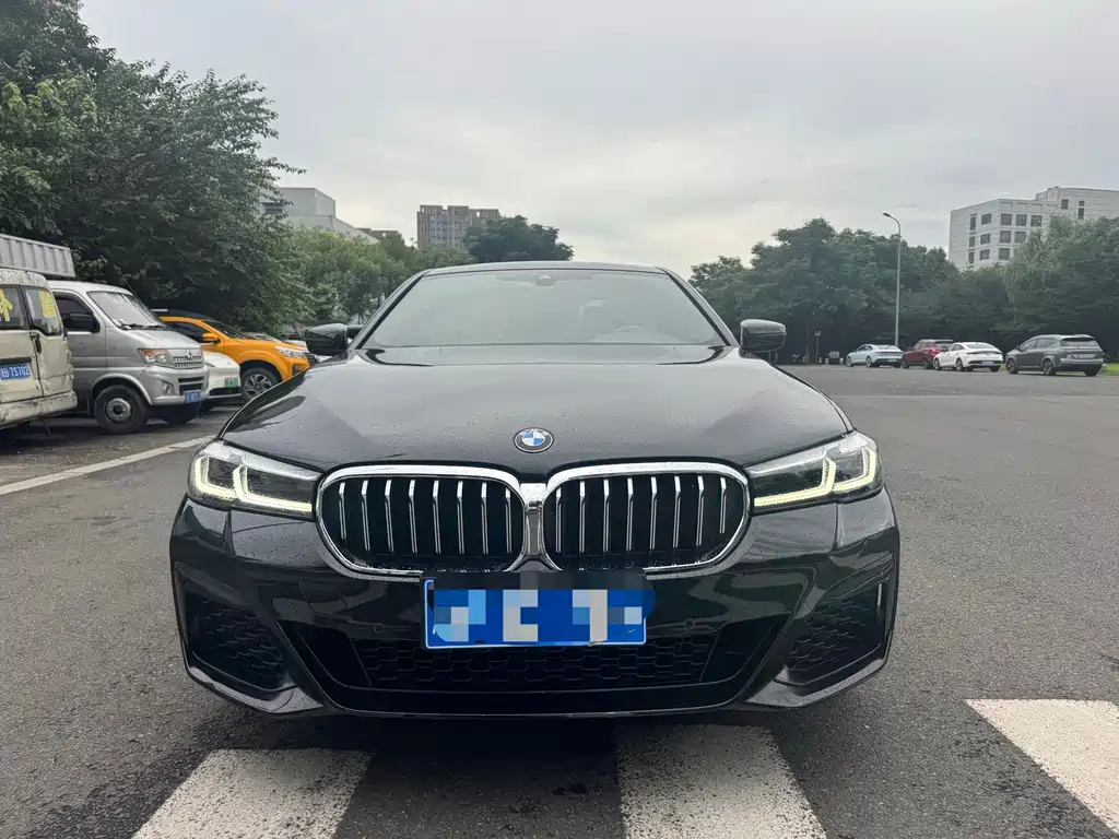 BMW 5 Series 2022