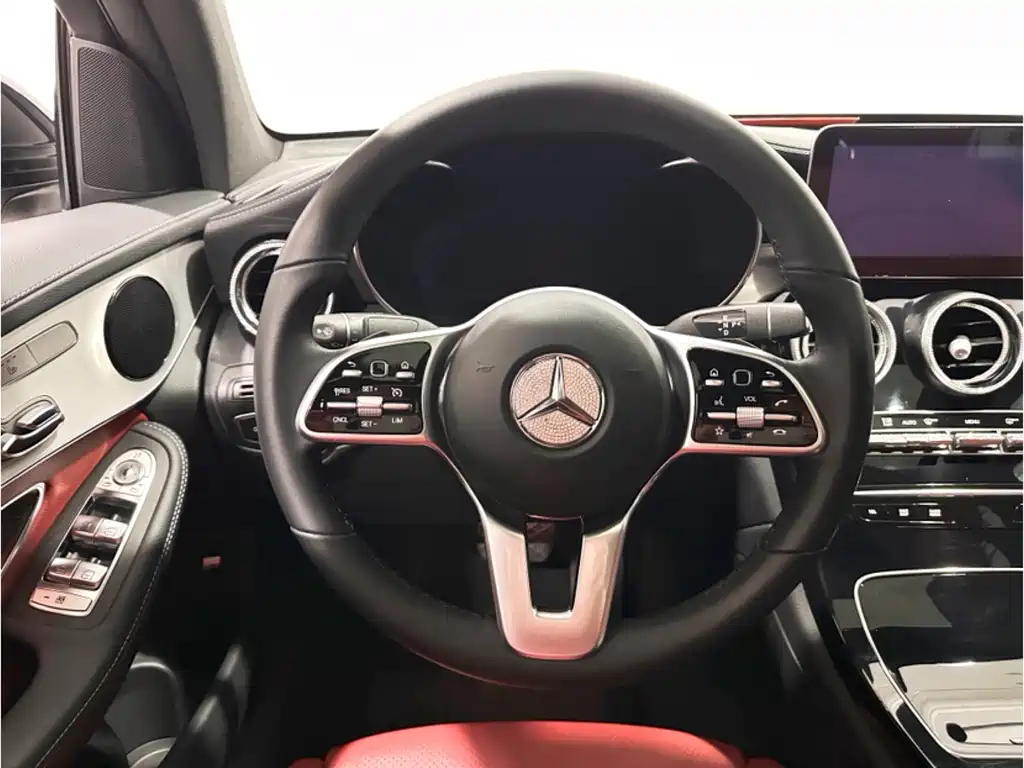 Mercedes-Benz GLC Coupe 2022 — фото 9