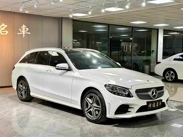 Mercedes-Benz C-Class 2021
