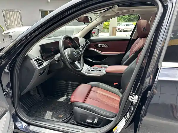 BMW i3 2022