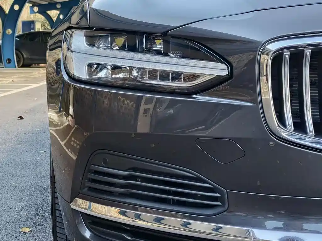 Volvo S90 PHEV 2021 — фото 19
