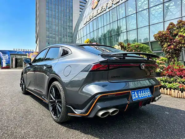 Changan UNI-V 2024