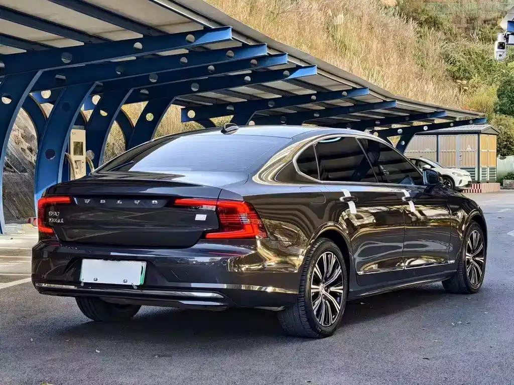 Volvo S90 PHEV 2021 — фото 5