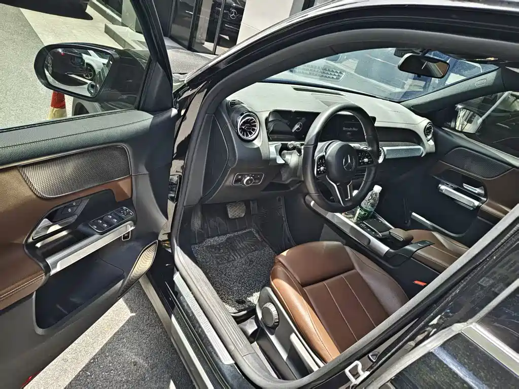Mercedes-Benz GLB 2022
