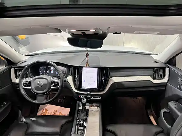 Volvo XC60 2020