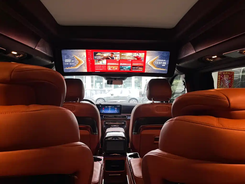 Mercedes-Benz V-Class 2025 — фото 14