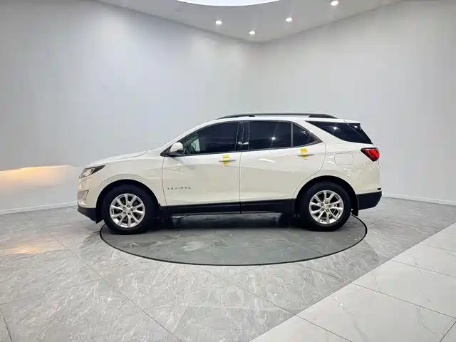Chevrolet Equinox 2020 — фото 15