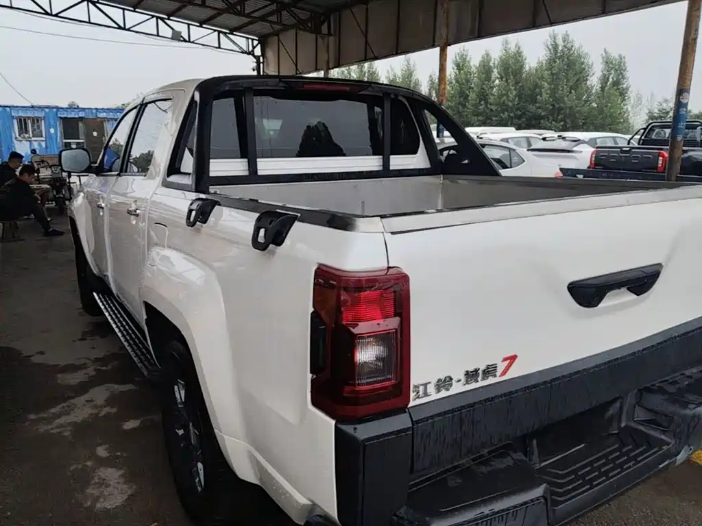 JMC Yuhu 7 2023