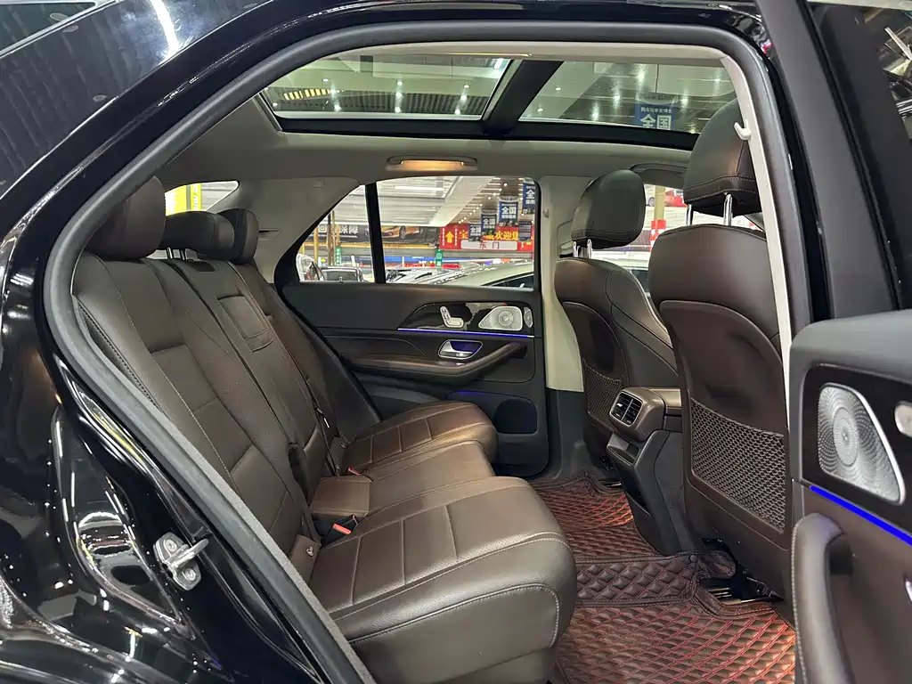 Mercedes-Benz GLE 2020 — фото 14