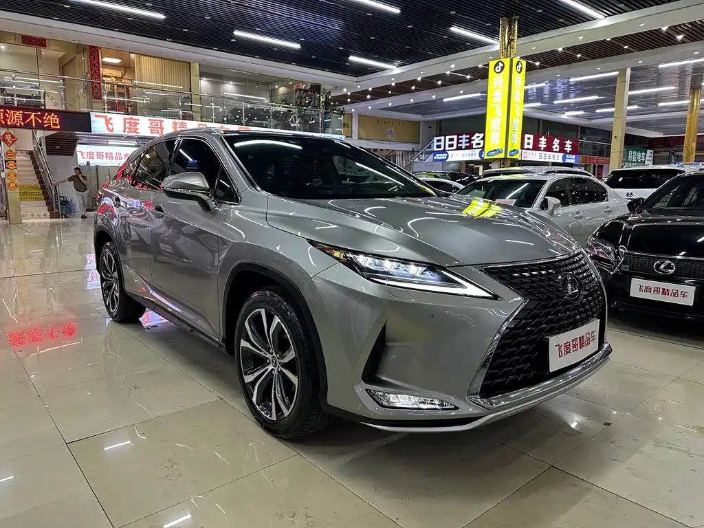 Lexus RX 2020 — фото 3