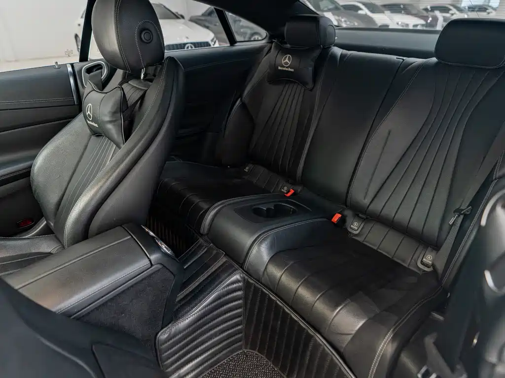 Mercedes-Benz E-Class 2019 — фото 14