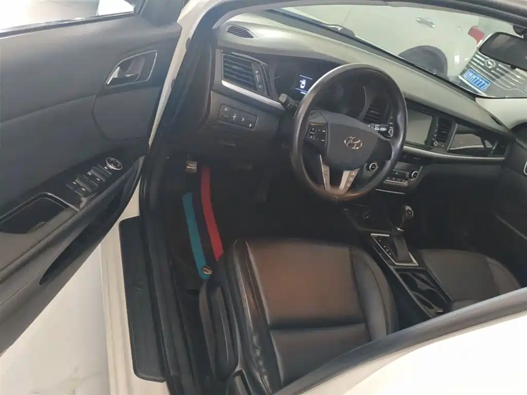 Hyundai Mistra 2018 — фото 16