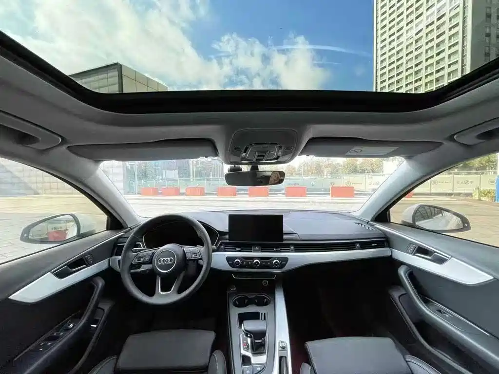 Audi A4L 2020