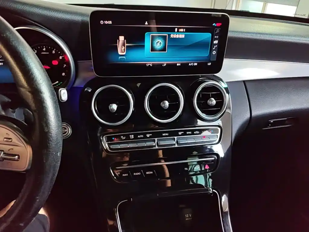 Mercedes-Benz C-Class 2019 — фото 13
