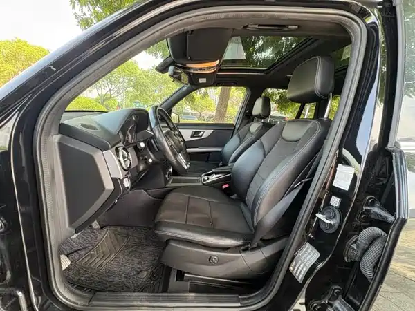 Mercedes-Benz GLK-Class 2015