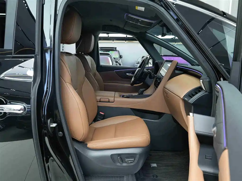 Toyota Alphard 2024 — фото 12