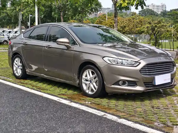 Ford Mondeo 2013