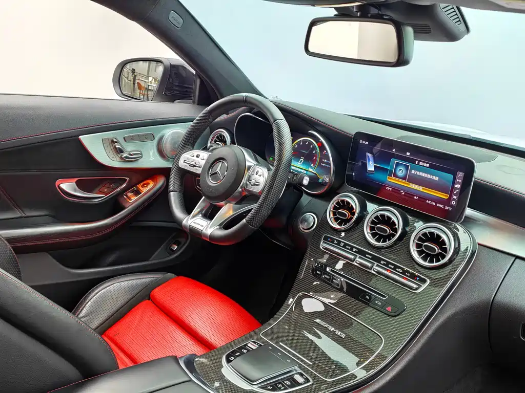 Mercedes-Benz C-Class AMG 2018 — фото 13
