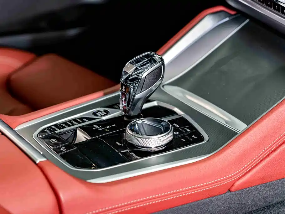 BMW X6 2021 — фото 18
