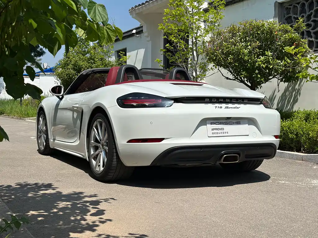 Porsche 718 2023 — фото 7