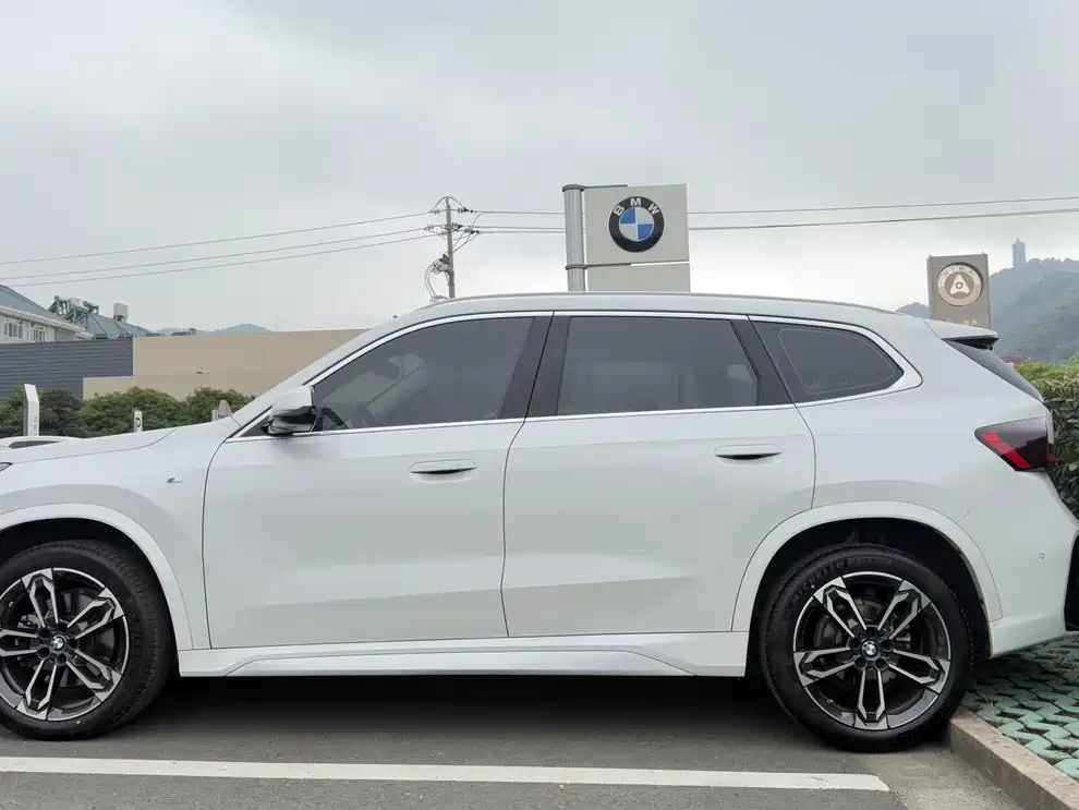 BMW X1 2024 — фото 11