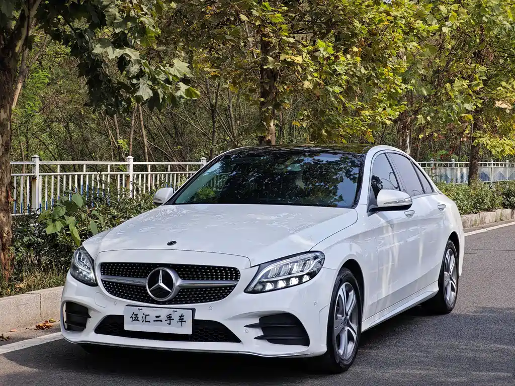 Mercedes-Benz C-Class 2019 — фото 1