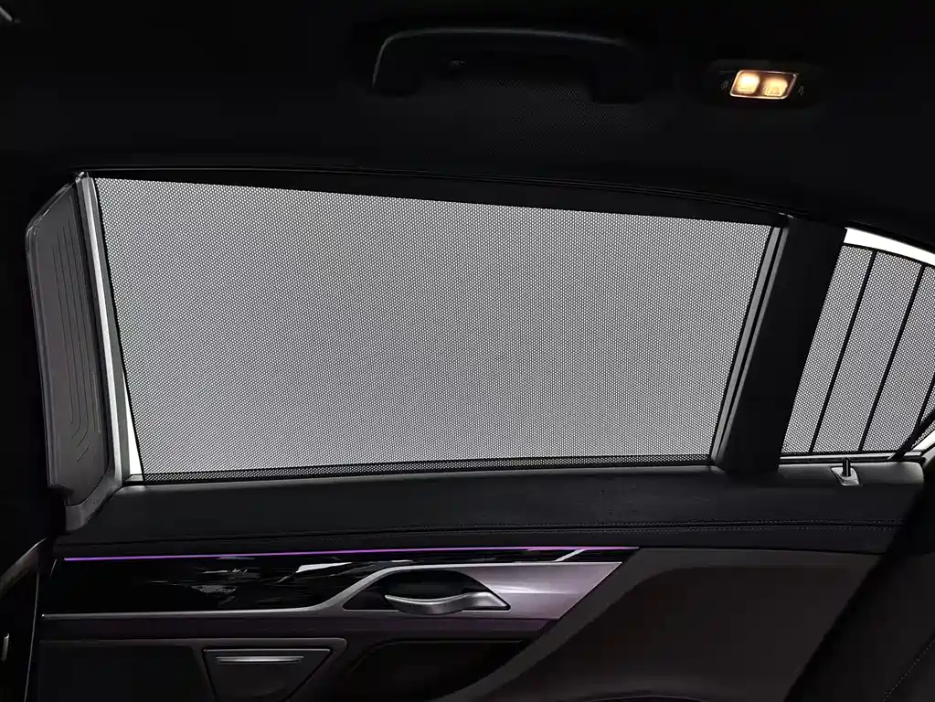BMW 7 Series 2021 — фото 14