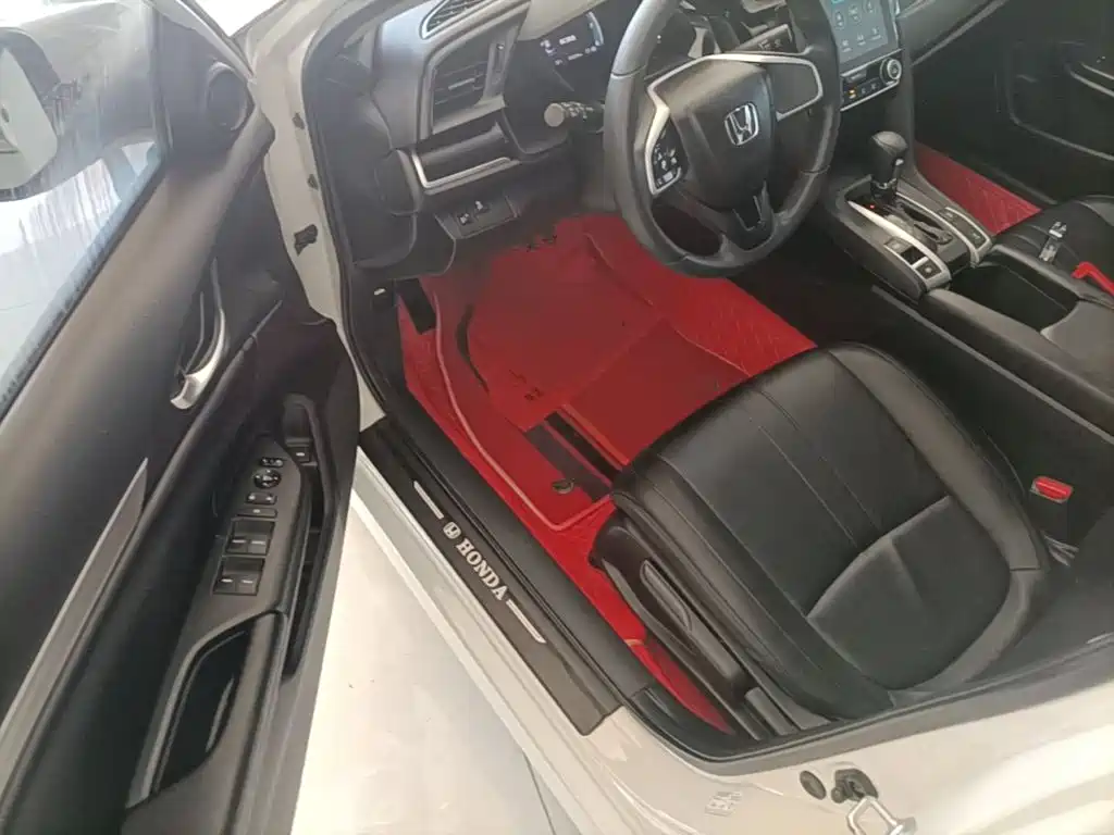 Honda Civic 2021 — фото 16