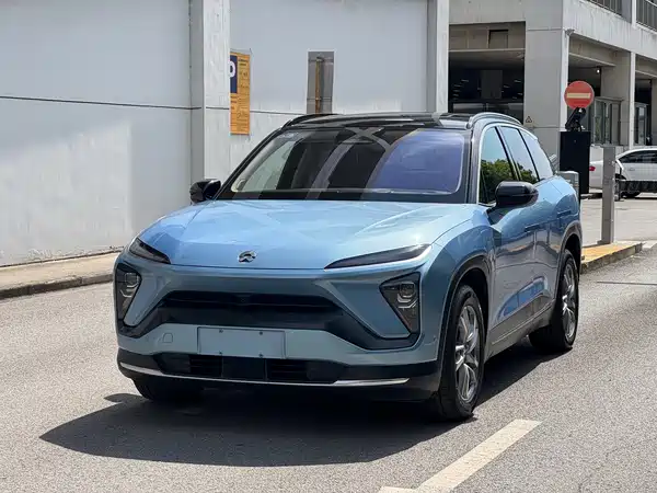 NIO ES6 2020