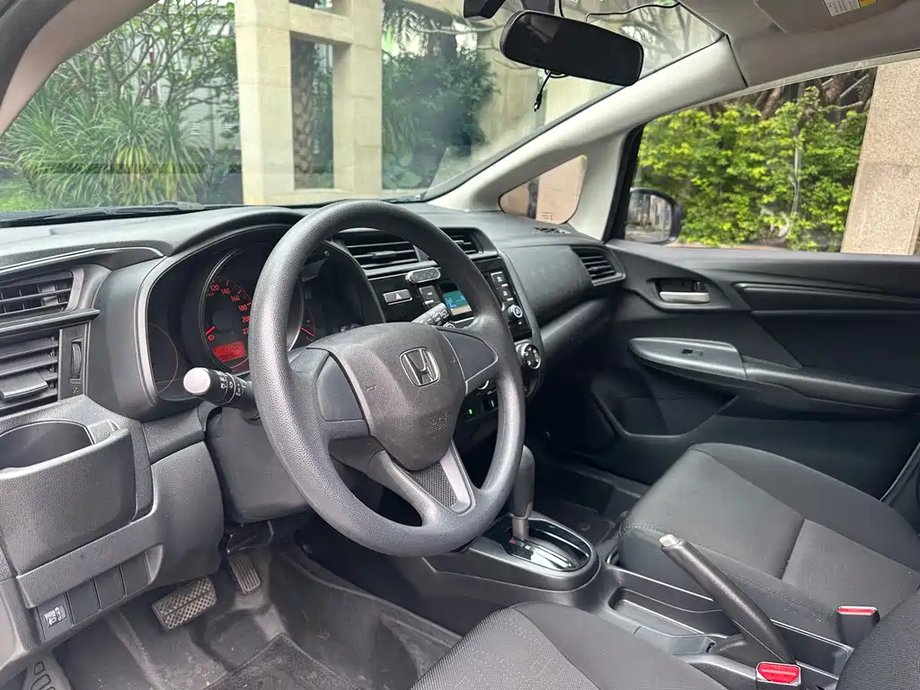 Honda Fit 2019 — фото 10
