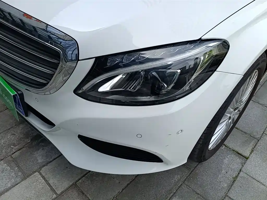 Mercedes-Benz C-Class 2017 — фото 23