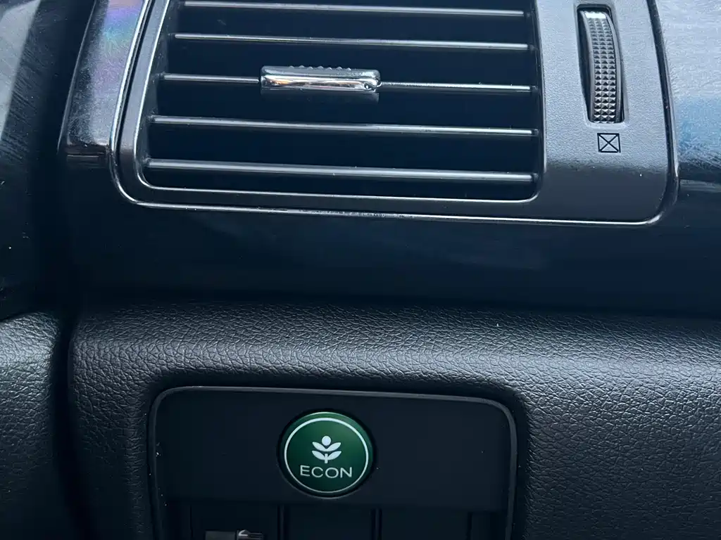 Honda Accord 2017 — фото 4
