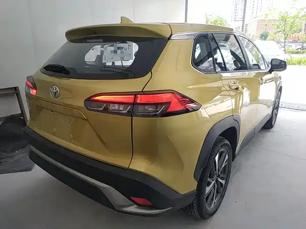 Toyota Frontlander 2022