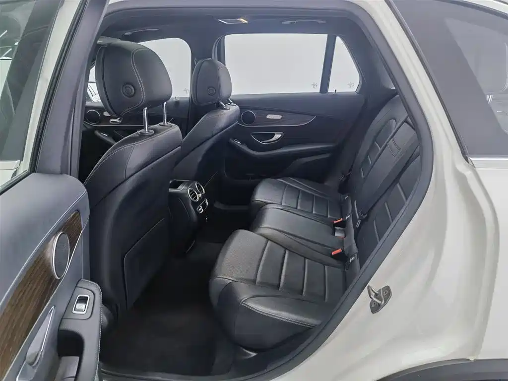 Mercedes-Benz GLC 2021 — фото 15