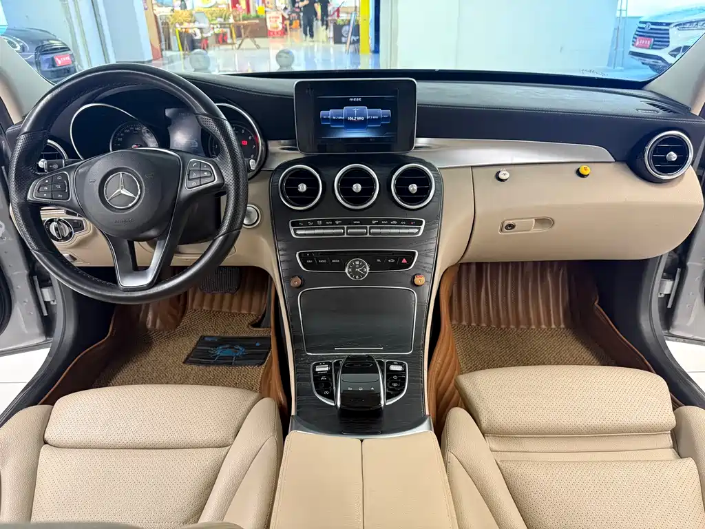 Mercedes-Benz C-Class 2016 — фото 16