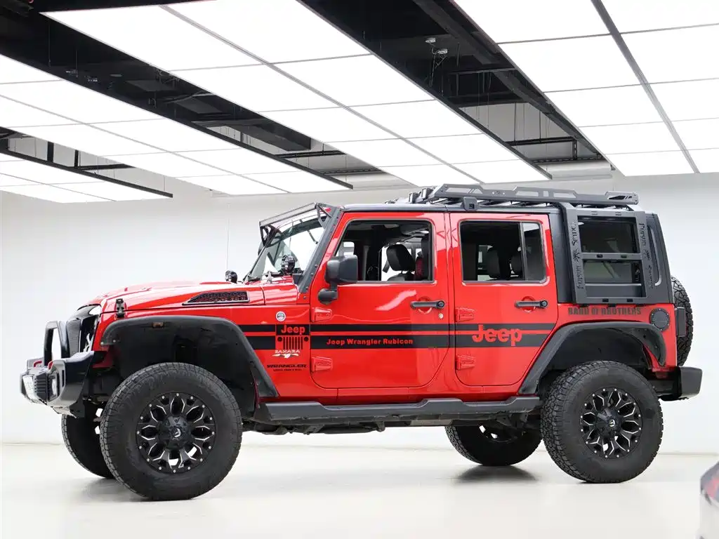 Jeep Wrangler 2017 — фото 29