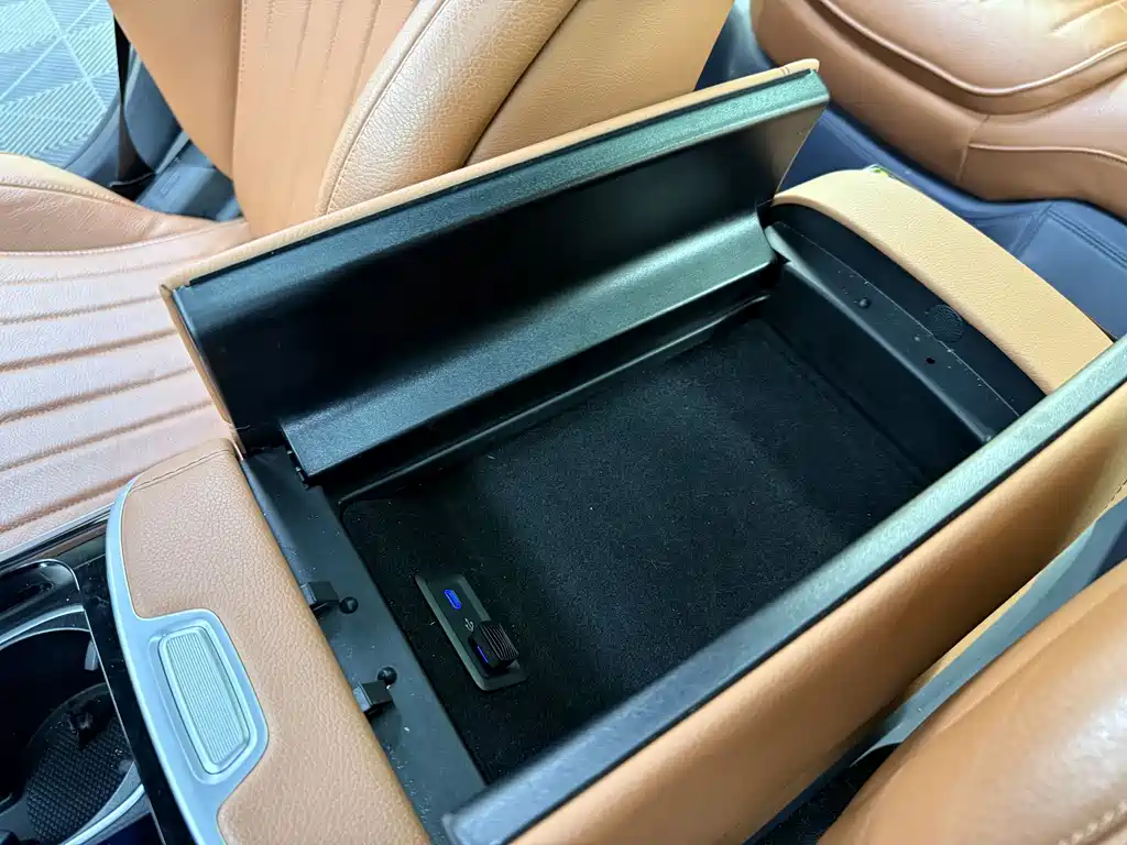 Mercedes-Benz S-Class 2023 — фото 29