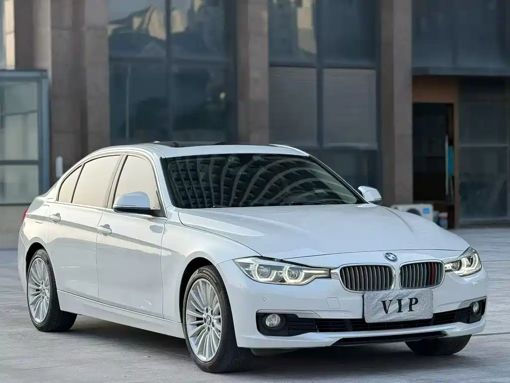 BMW 3 Series 2018 — фото 2