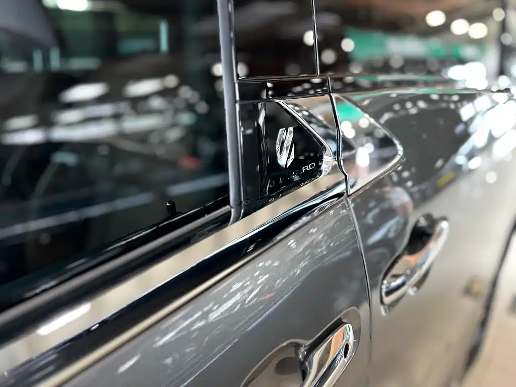 Toyota Alphard 2023