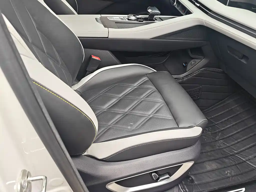 Changan CS75 PLUS 2024 — фото 12