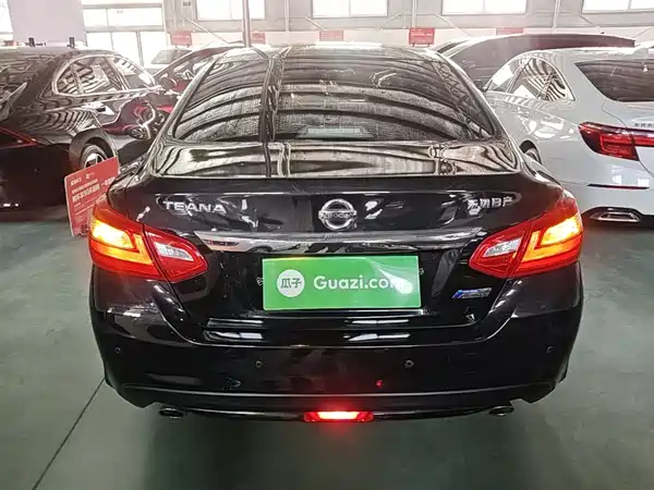 Nissan Teana 2018