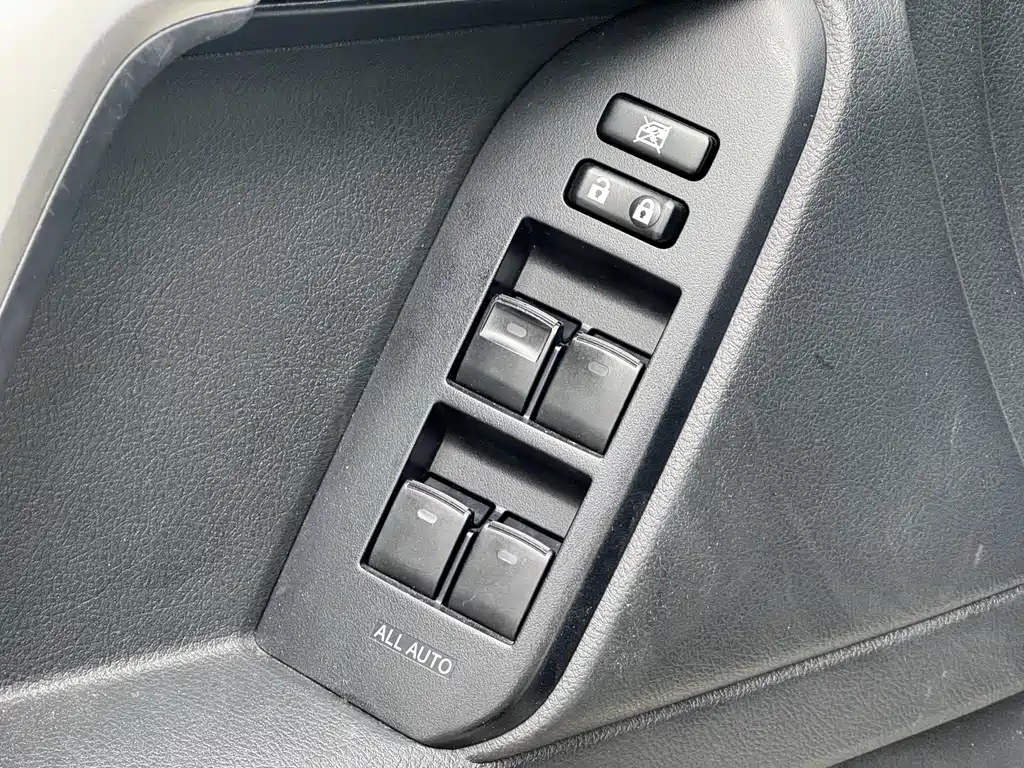 Toyota Prado 2018 — фото 18