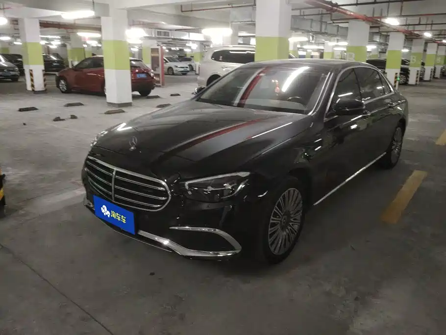 Mercedes-Benz E-Class 2022