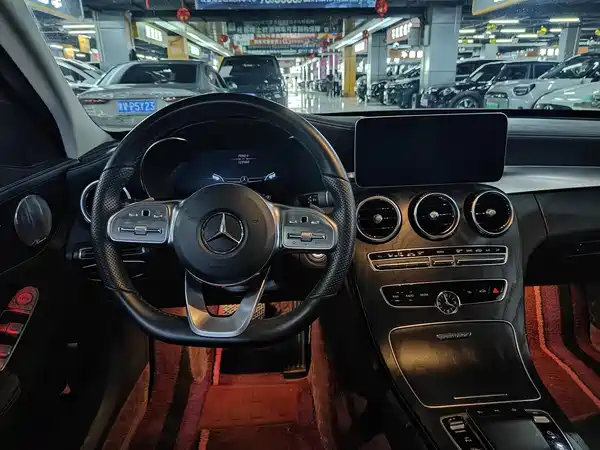 Mercedes-Benz C-Class 2020