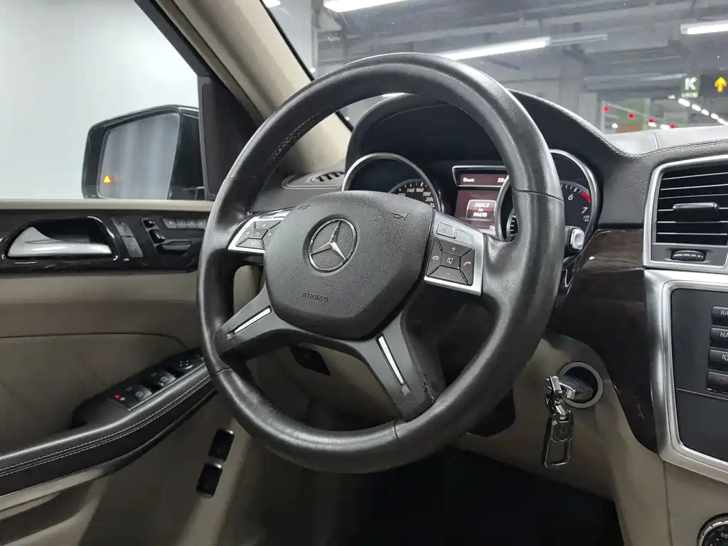 Mercedes-Benz GL-Class 2013 — фото 9